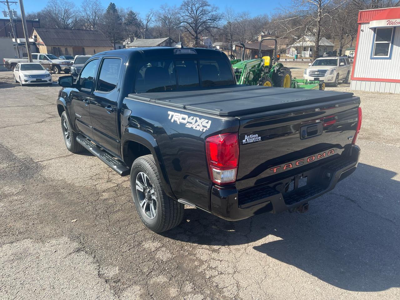 Toyota Tacoma 4WD Double Cab V6 AT TRD Off Road (Natl) 2016