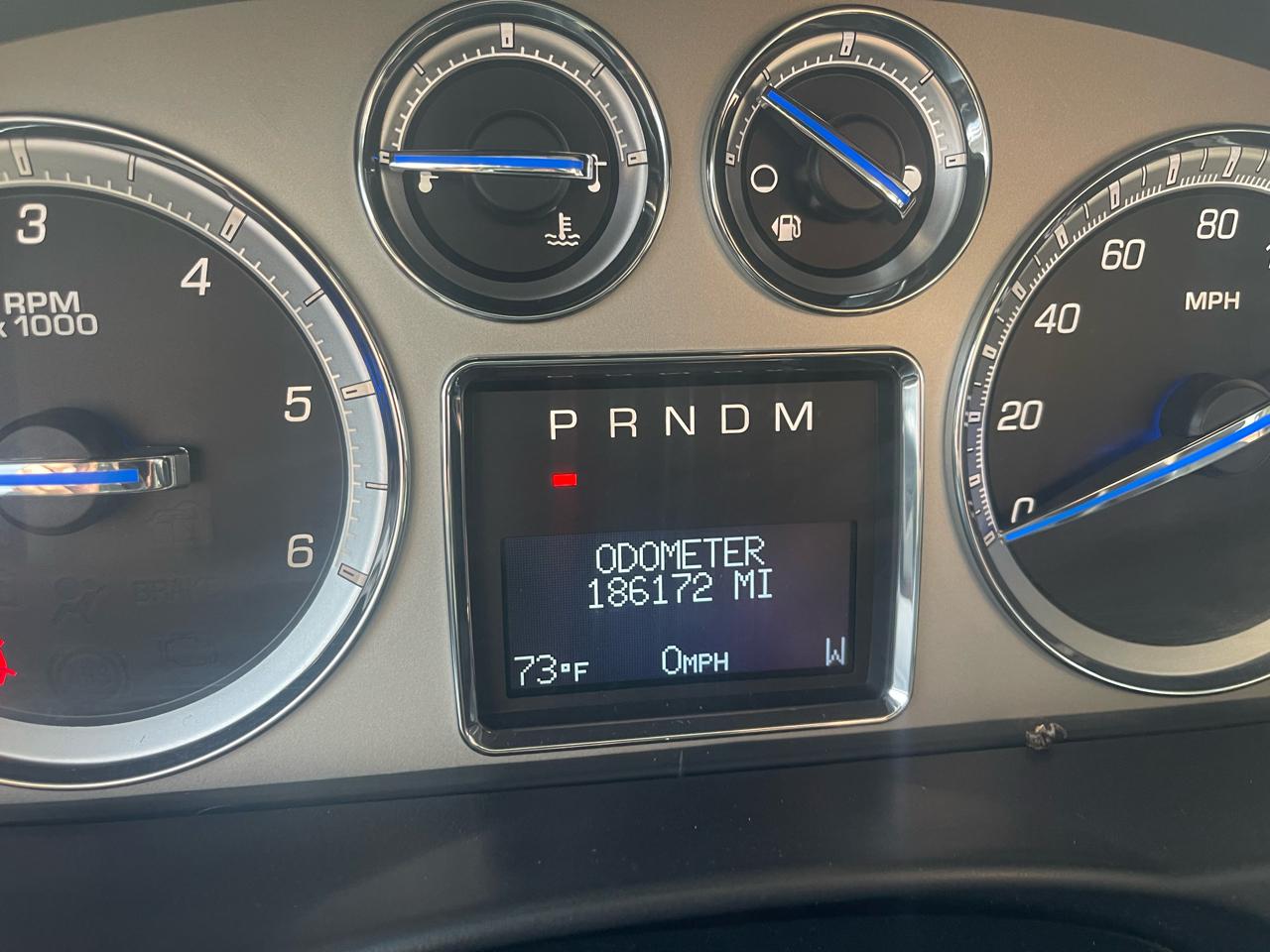 Cadillac Escalade ESV AWD 4dr Luxury 2013