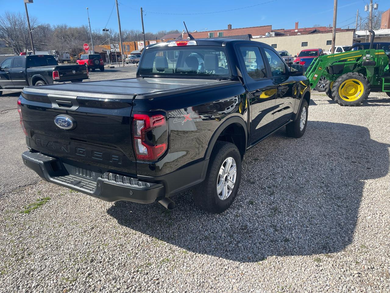 Ford Ranger XL 4WD SuperCrew 5' Box 2024