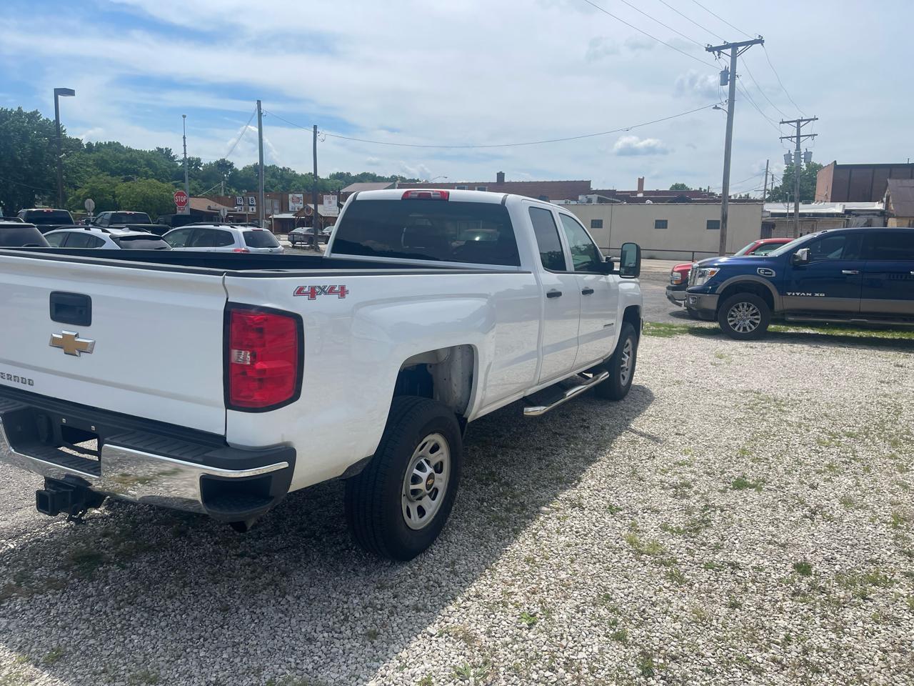 Chevrolet Silverado 3500HD 4WD Double Cab 158.1" Work Truck 2015
