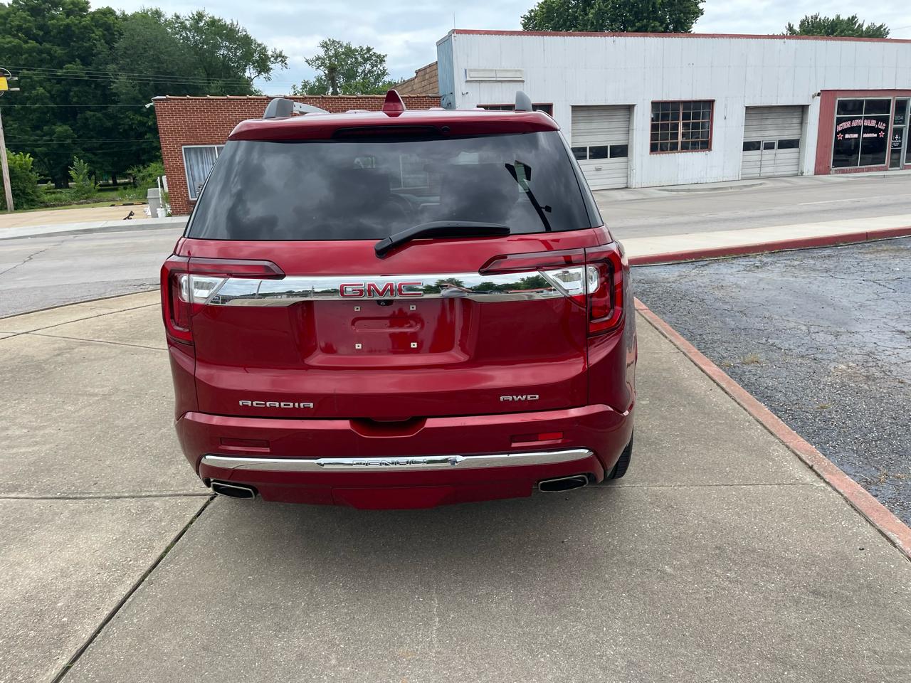 GMC Acadia AWD 4dr Denali 2021