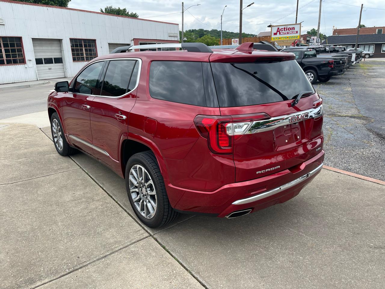 GMC Acadia AWD 4dr Denali 2021