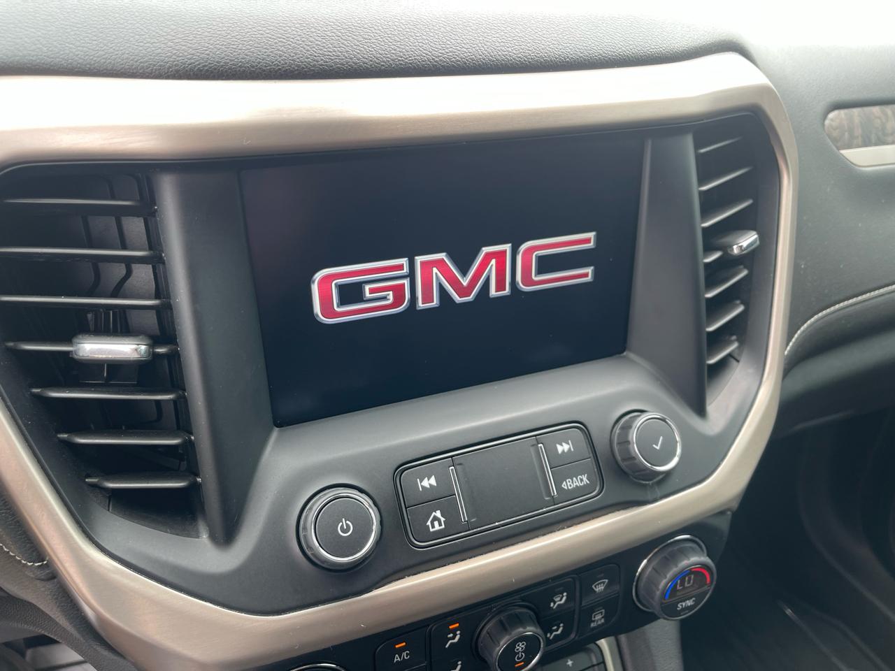 GMC Acadia AWD 4dr Denali 2021
