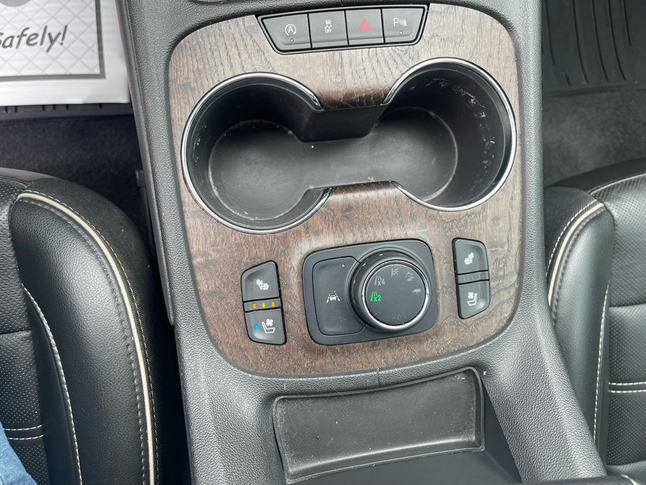 GMC Acadia AWD 4dr Denali 2021