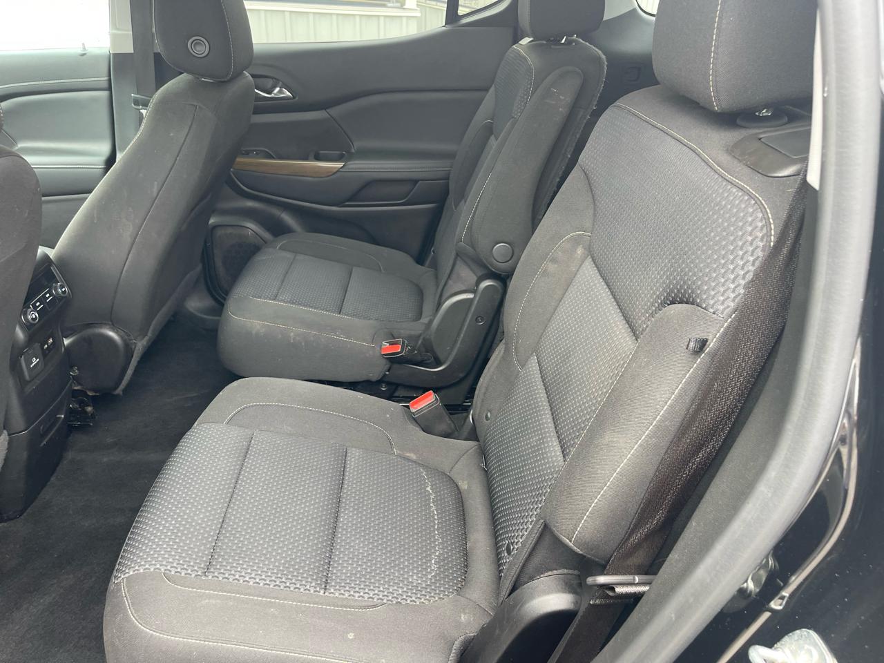 GMC Acadia AWD 4dr SLE 2021