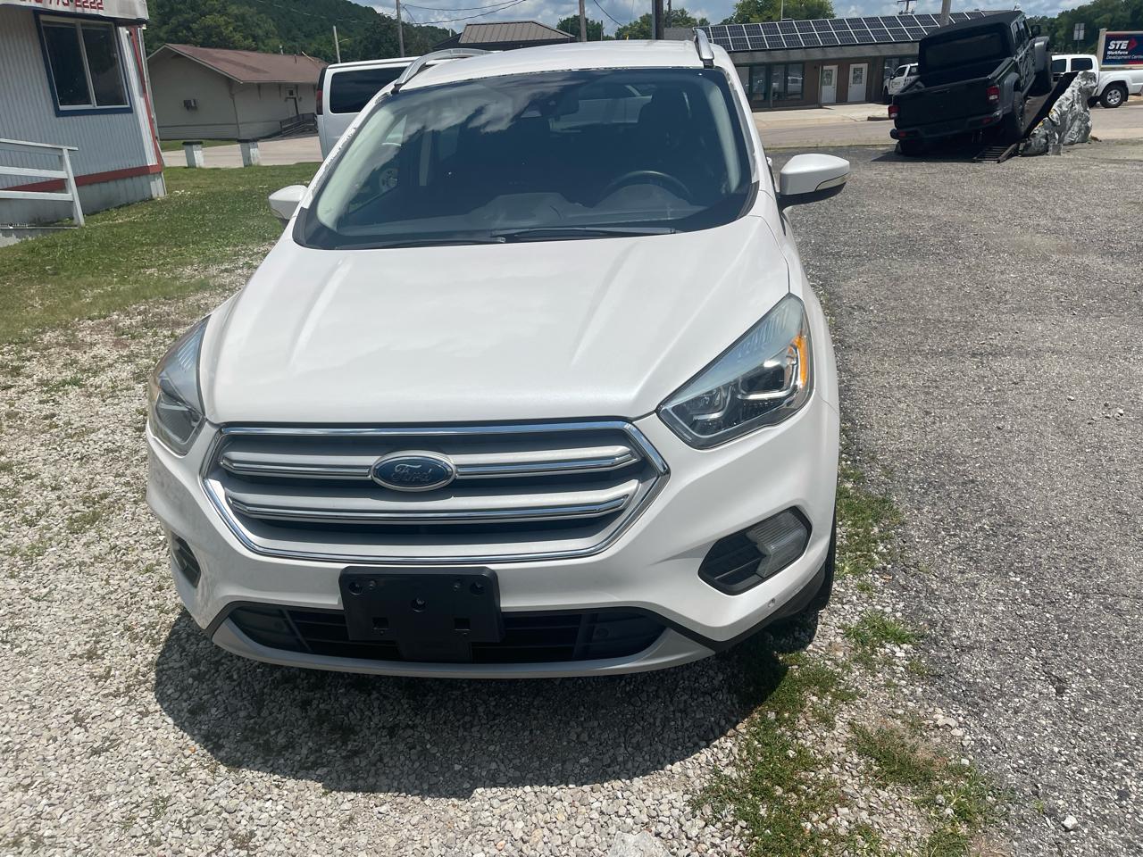 Ford Escape Titanium FWD 2018