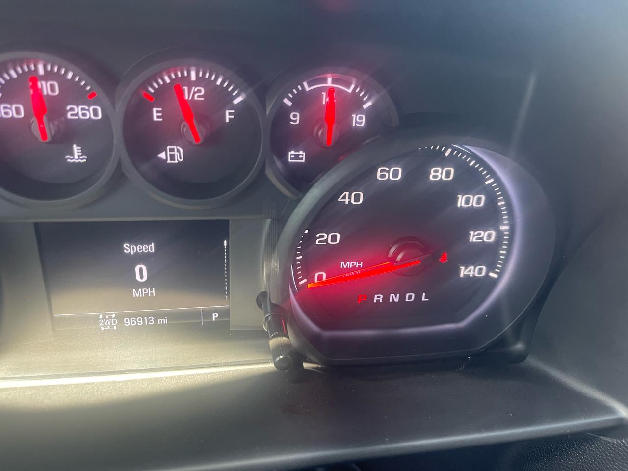 GMC Sierra 1500 4WD Crew Cab 147" Pro 2022