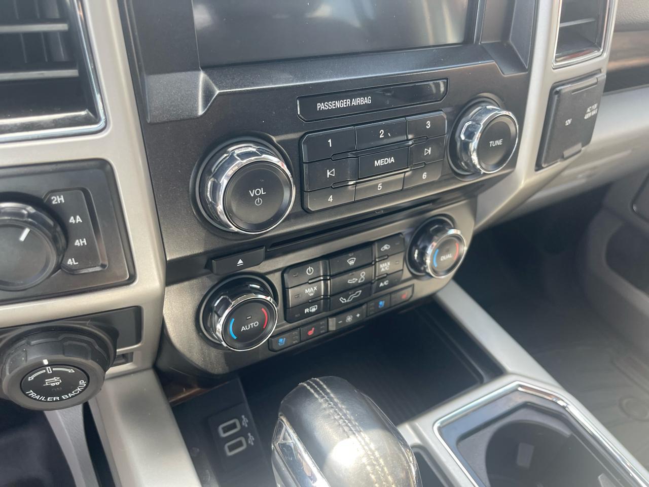 Ford F-150 Lariat 4WD SuperCrew 5.5' Box 2018
