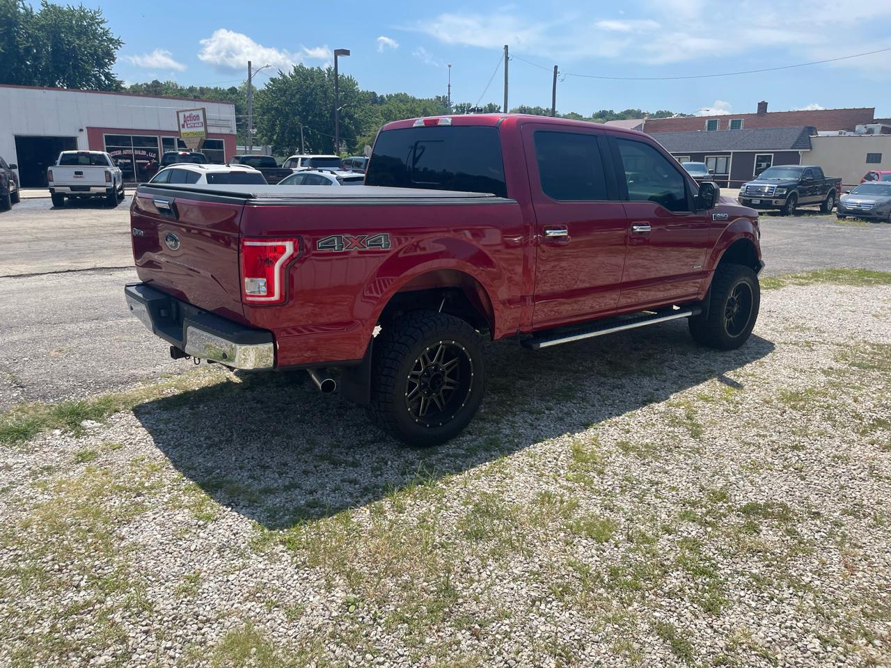 Ford F-150 4WD SuperCrew 139" XLT 2016