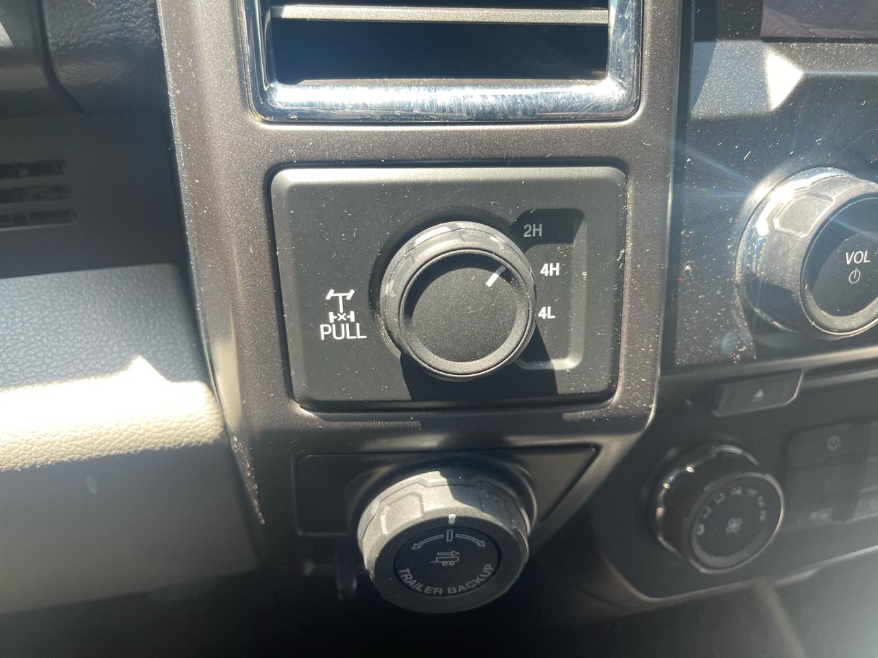 Ford F-150 4WD SuperCrew 139" XLT 2016