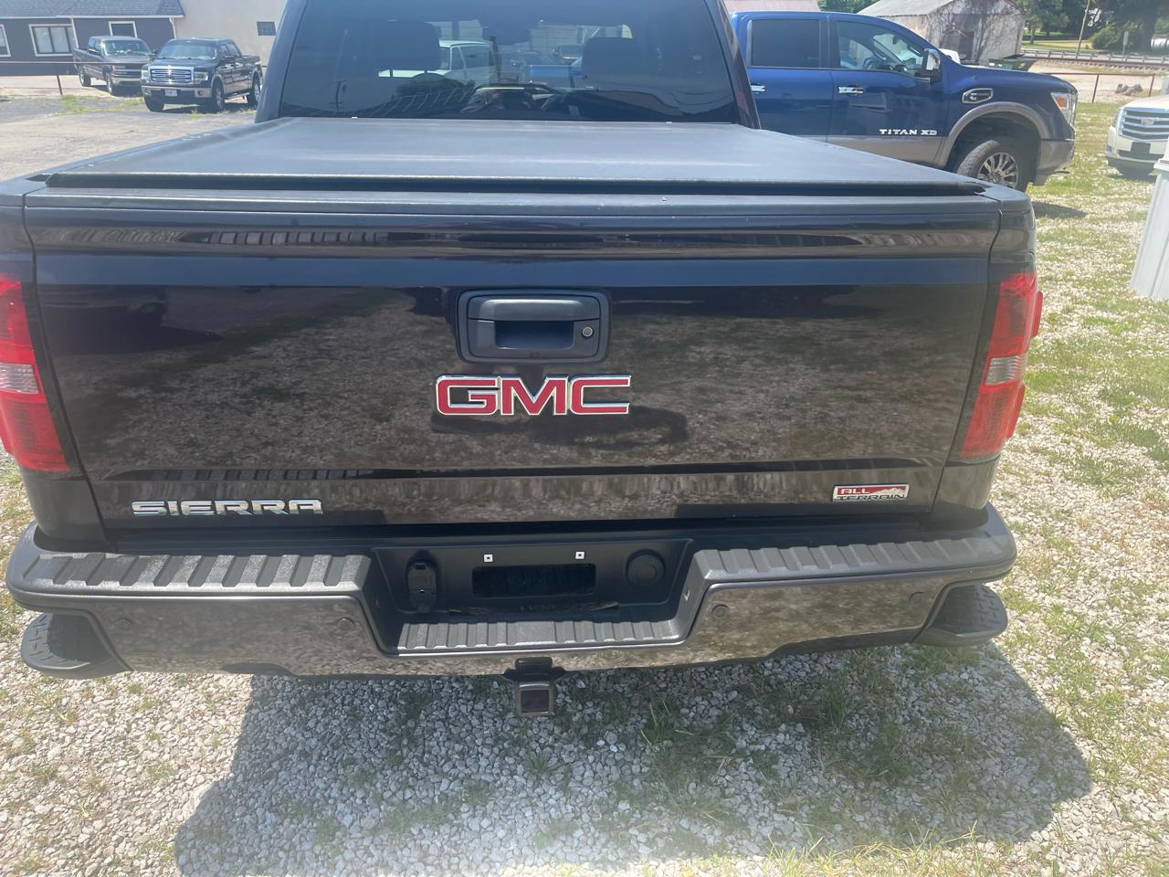 GMC Sierra 1500 4WD Crew Cab 143.5" SLT 2014