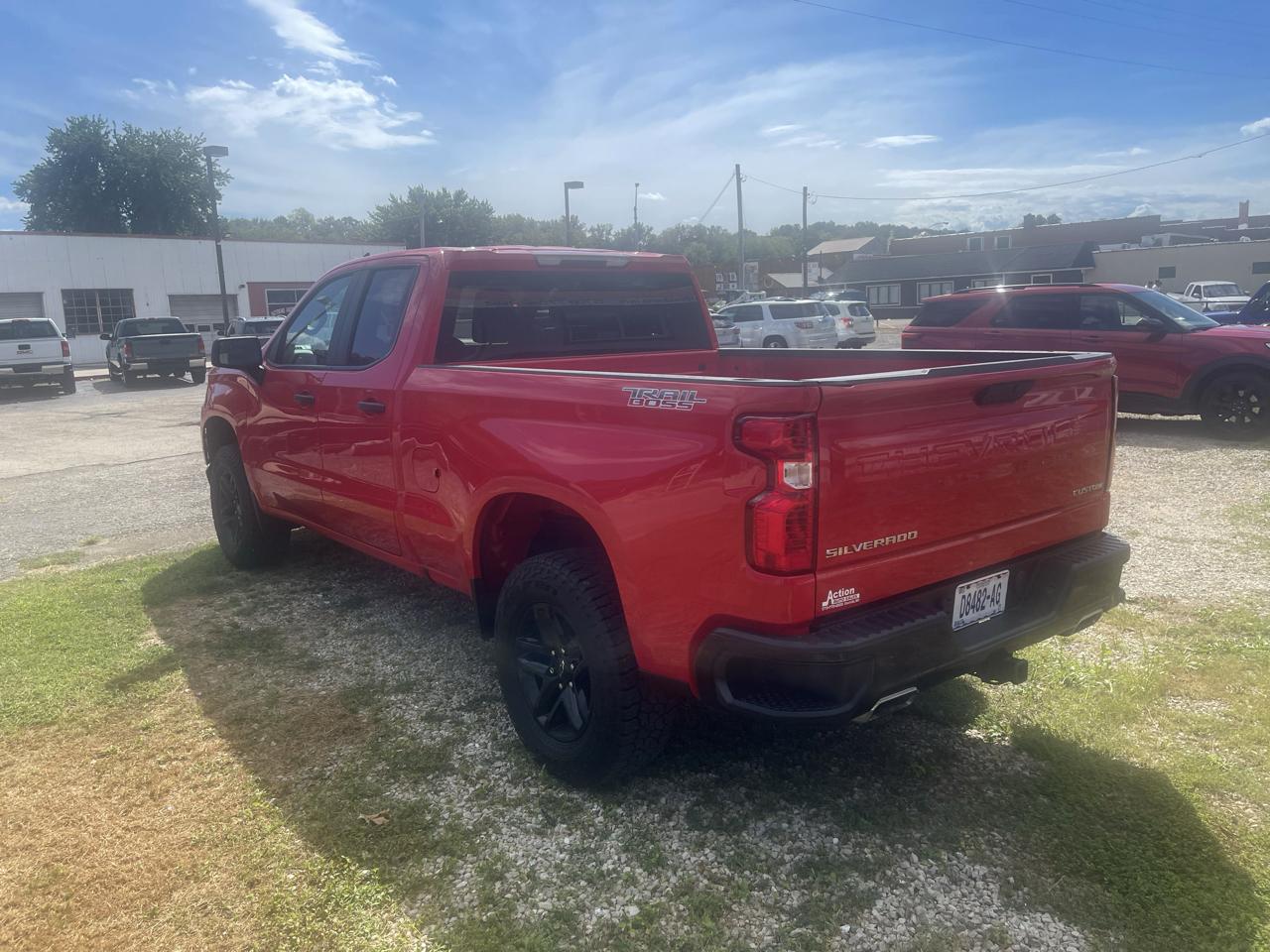 Chevrolet Silverado 1500 4WD Double Cab 147" Custom Trail Boss 2019