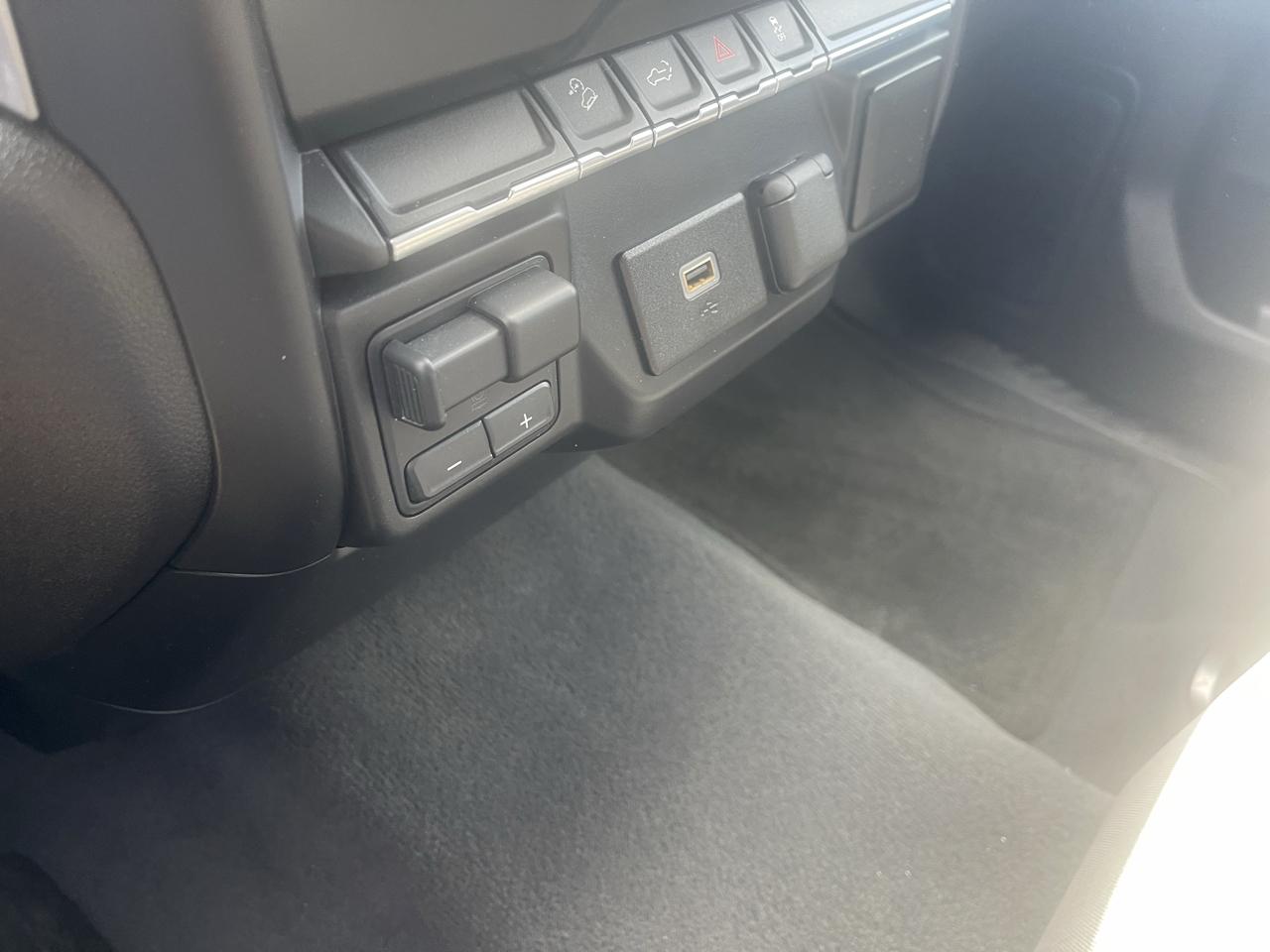 Chevrolet Silverado 1500 4WD Double Cab 147" Custom Trail Boss 2019