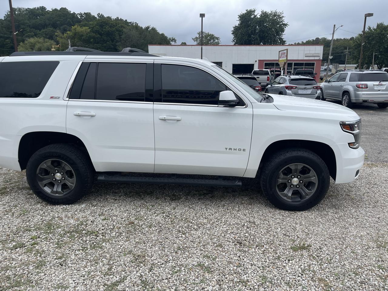 Chevrolet Tahoe 4WD 4dr LT 2016
