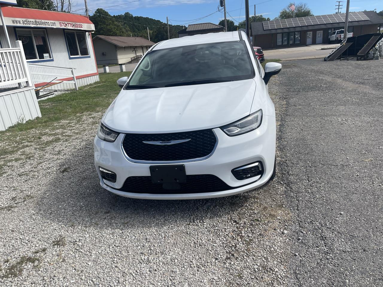 Chrysler Pacifica Touring L FWD 2023