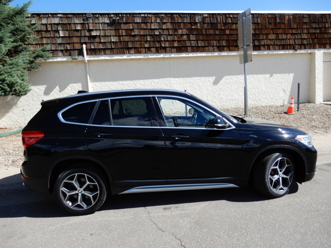 2019 Bmw X1 XDrive28i photo 3