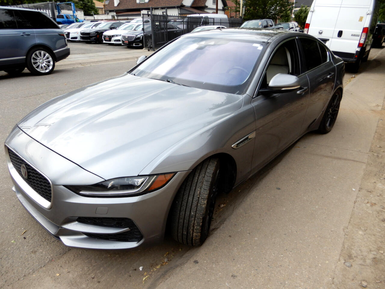 2020 Jaguar XE S photo 8