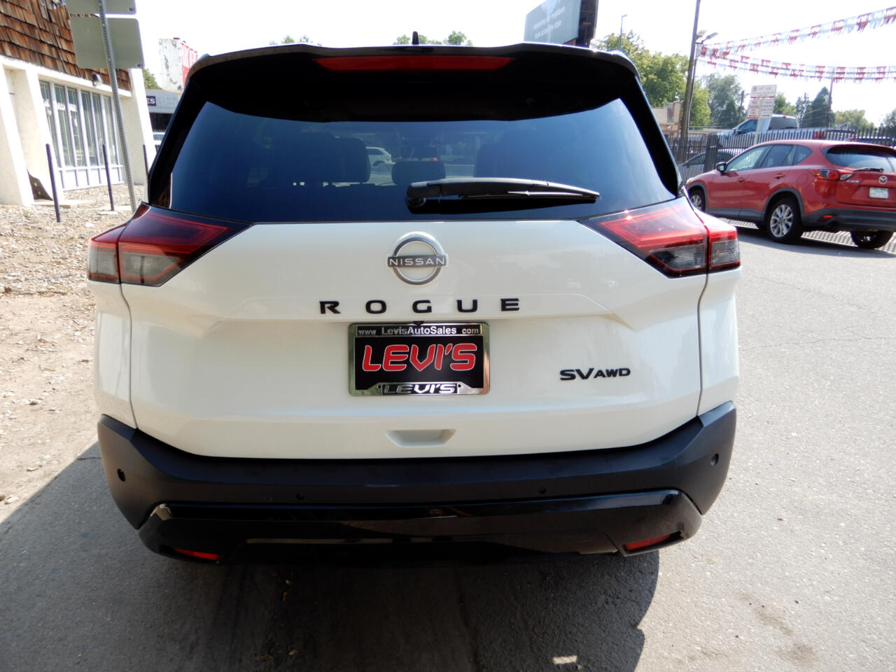 2023 Nissan Rogue SV photo 4