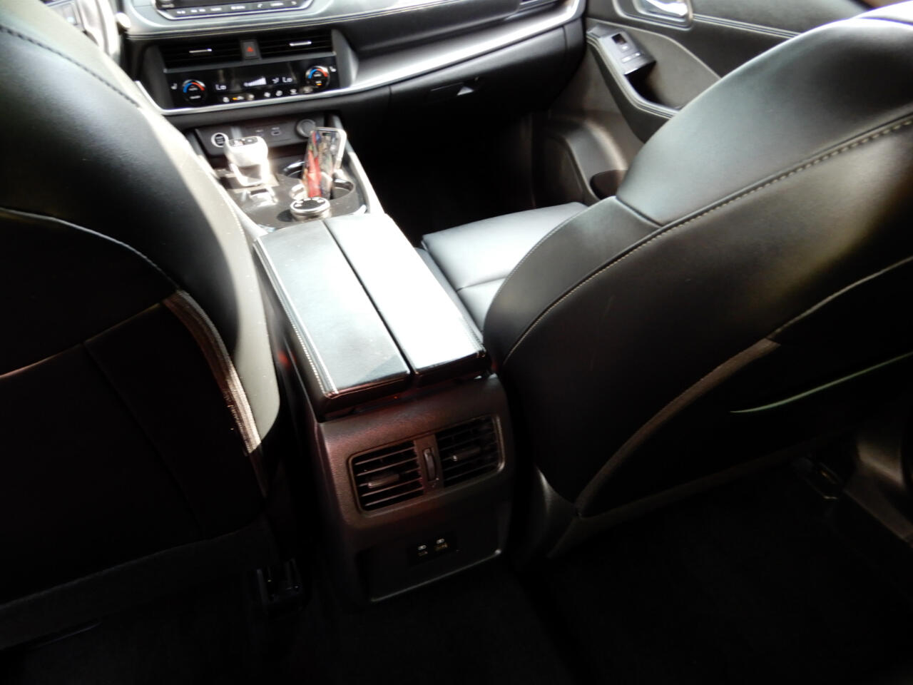 2023 Nissan Rogue SV photo 16