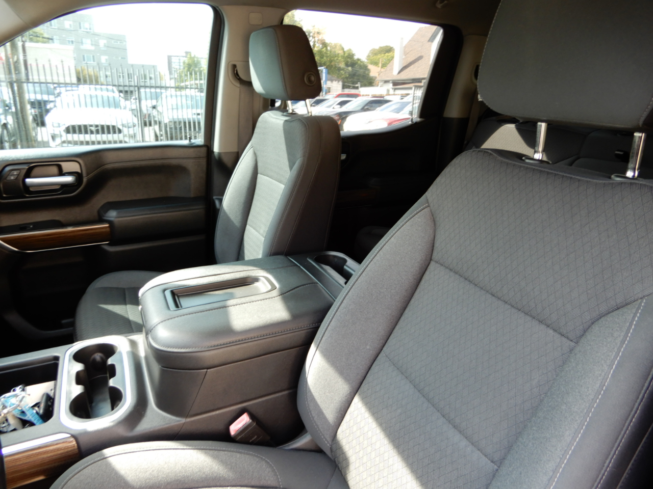 2021 Chevrolet Silverado 1500 RST photo 12