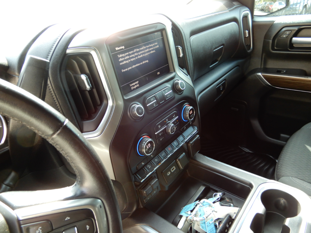 2021 Chevrolet Silverado 1500 RST photo 14