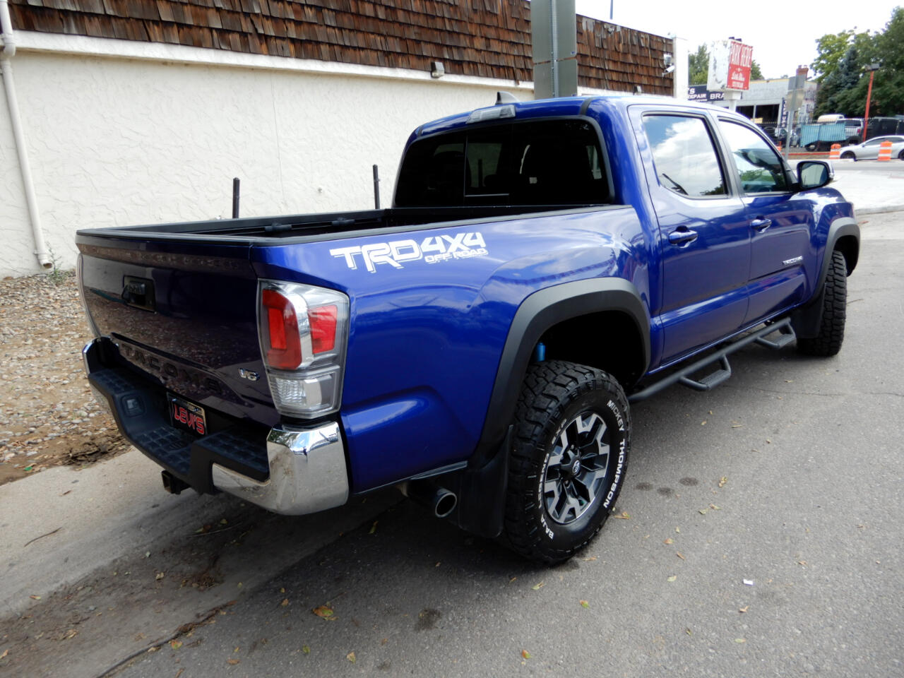 2022 Toyota Tacoma TRD V6 photo 5