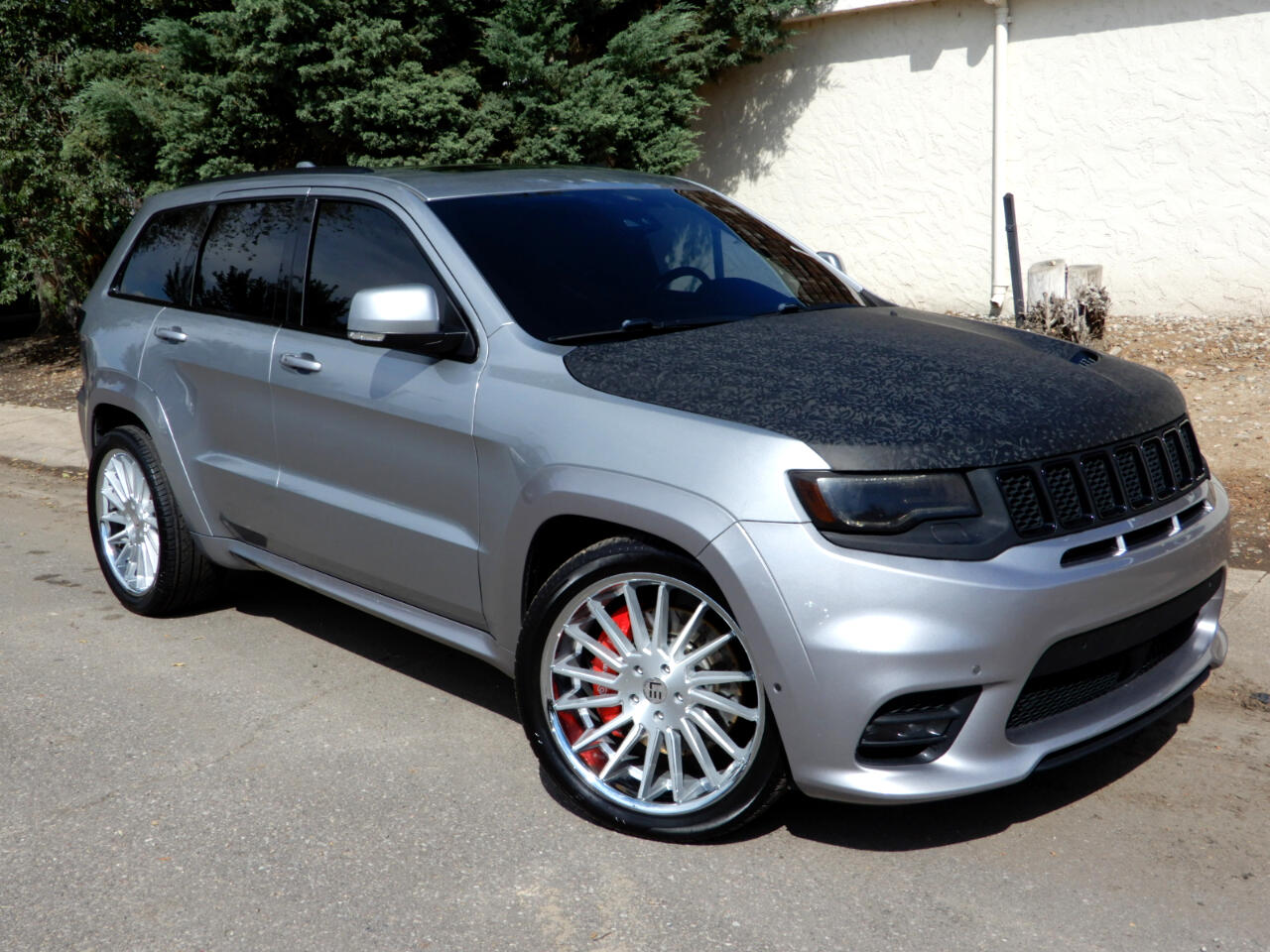 2017 Jeep Grand Cherokee SRT8 photo 2