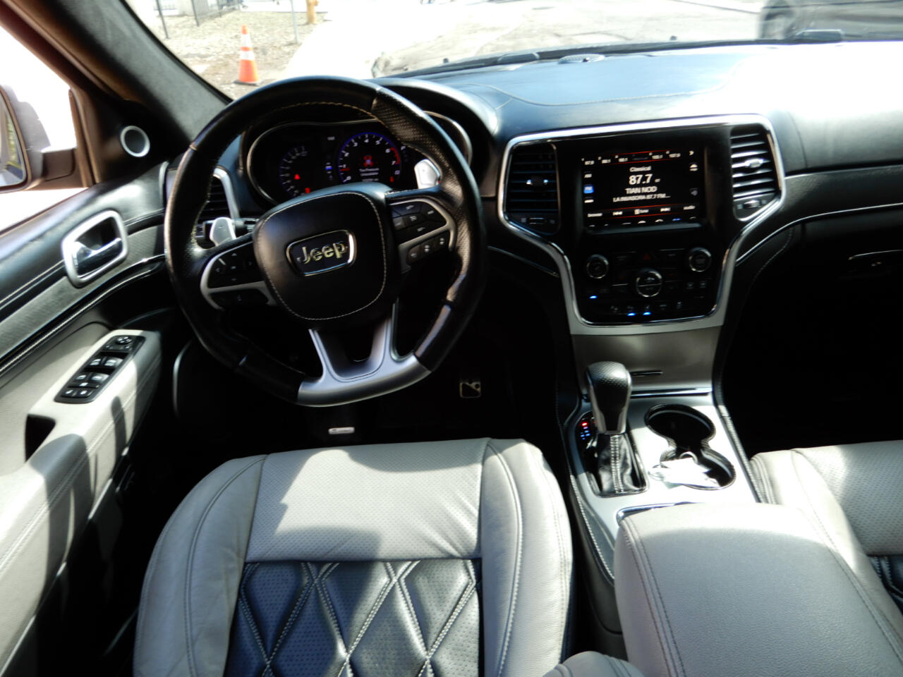 2017 Jeep Grand Cherokee SRT8 photo 21