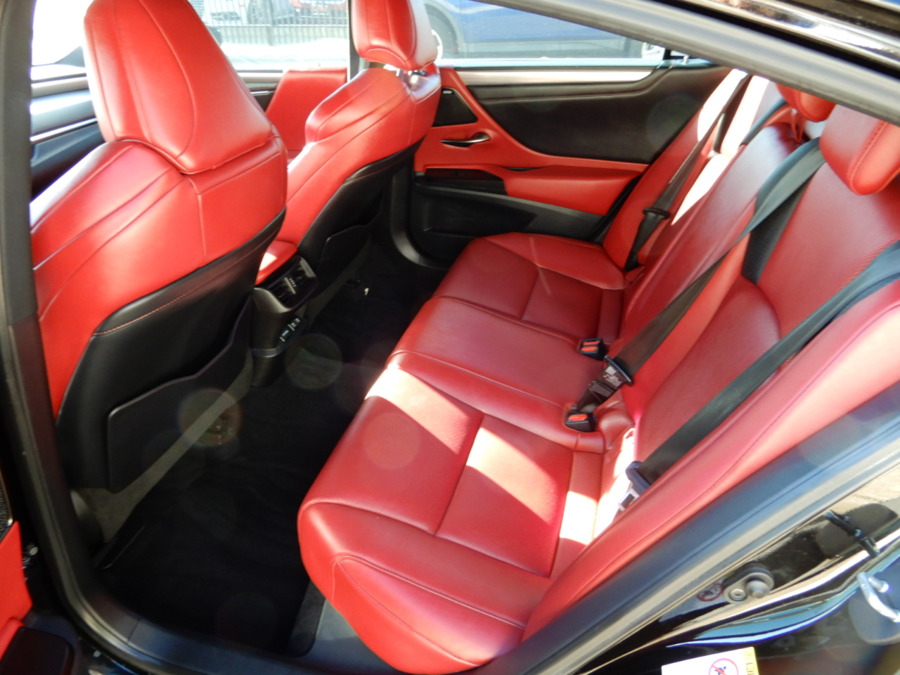 Lexus ES ES 350 FWD 2019