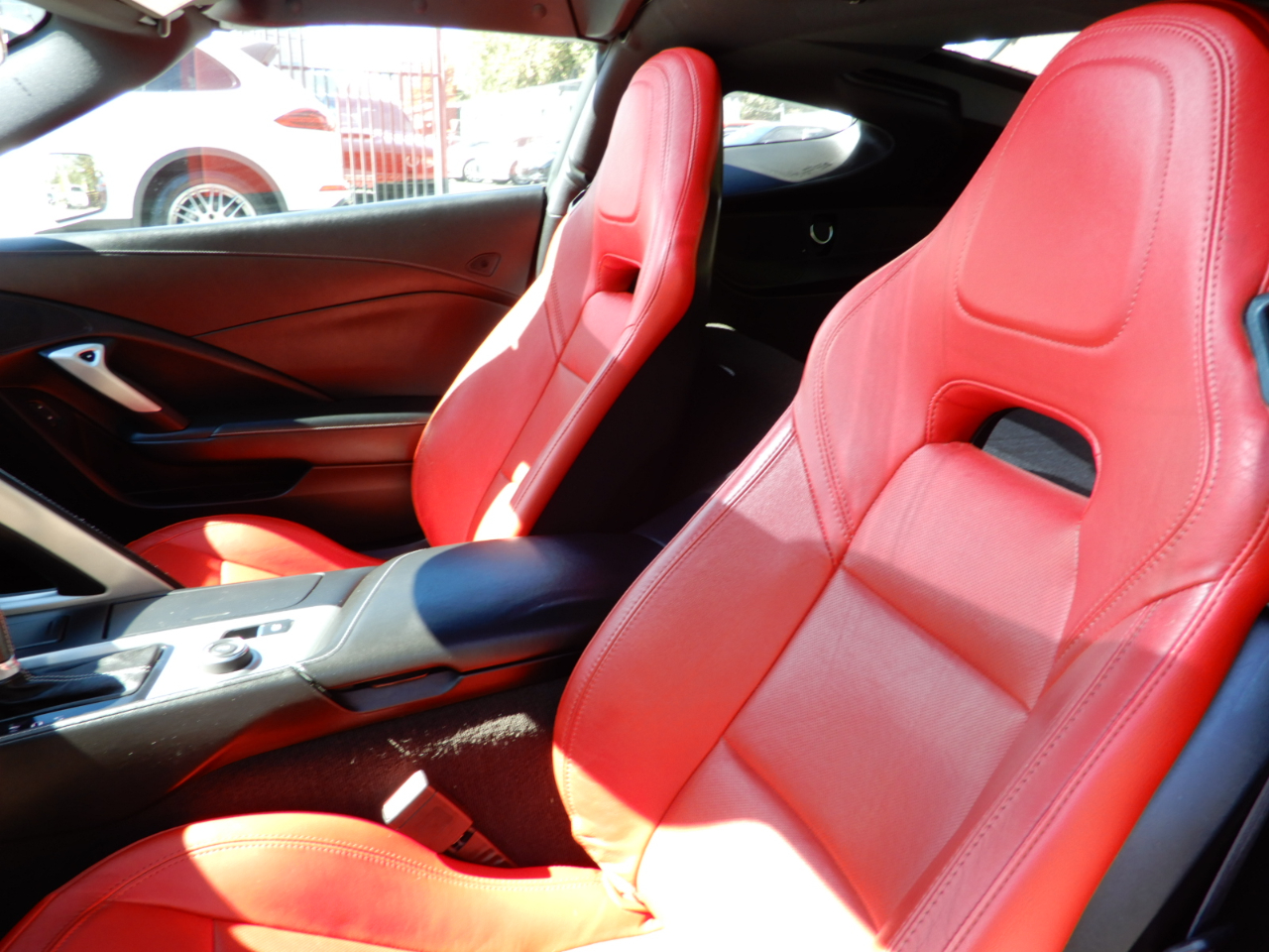2016 Chevrolet Corvette 1LT photo 11