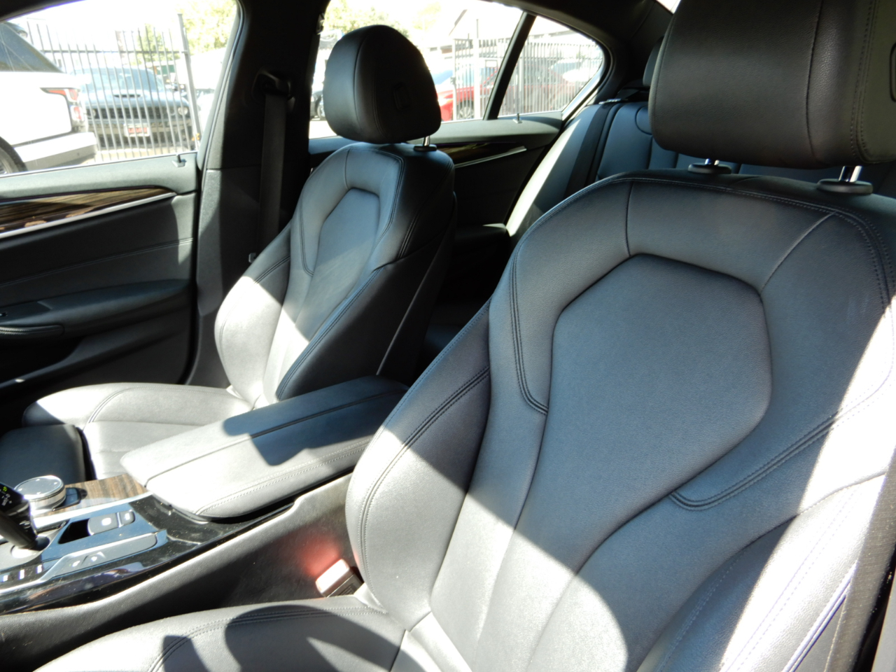 2020 Bmw 530i xDrive Sedan photo 13