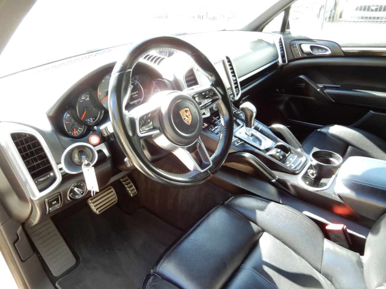 2018 Porsche Cayenne S photo 12