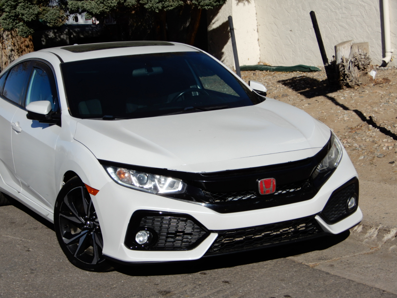 2019 Honda Civic Si photo 2