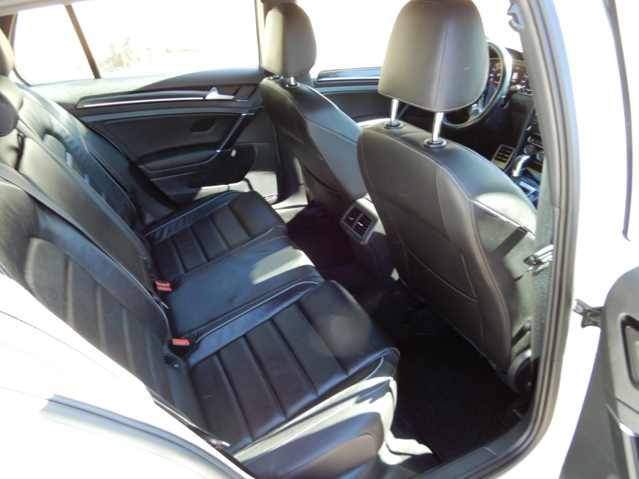 Volkswagen Golf R 2.0T DSG w/DCC/Nav 2019