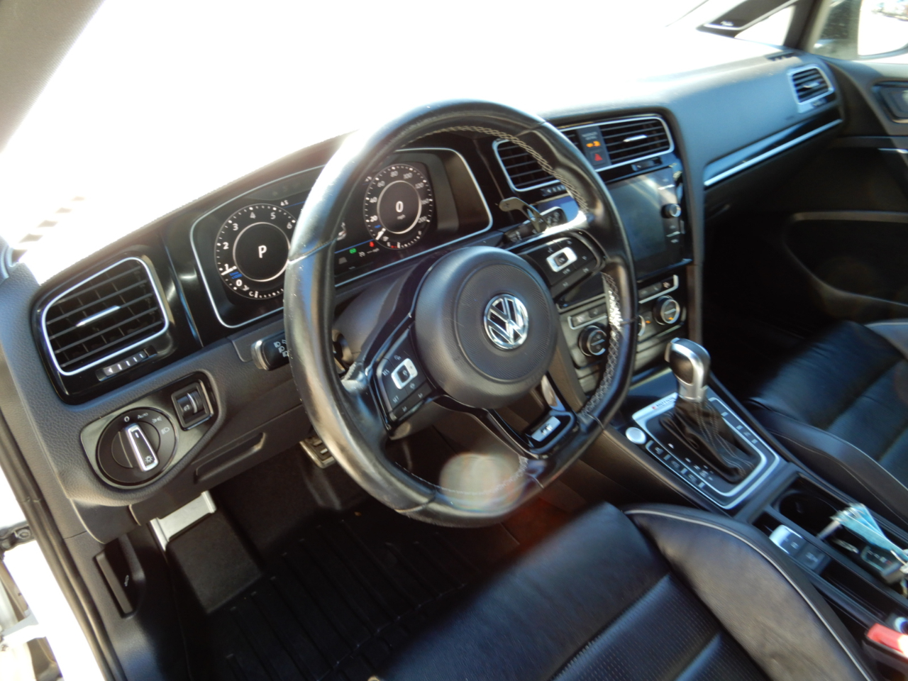 Volkswagen Golf R 2.0T DSG w/DCC/Nav 2019