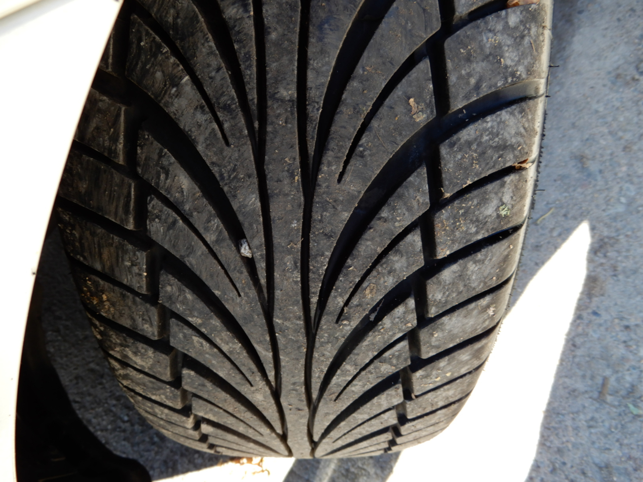 Volkswagen Golf R 2.0T DSG w/DCC/Nav 2019