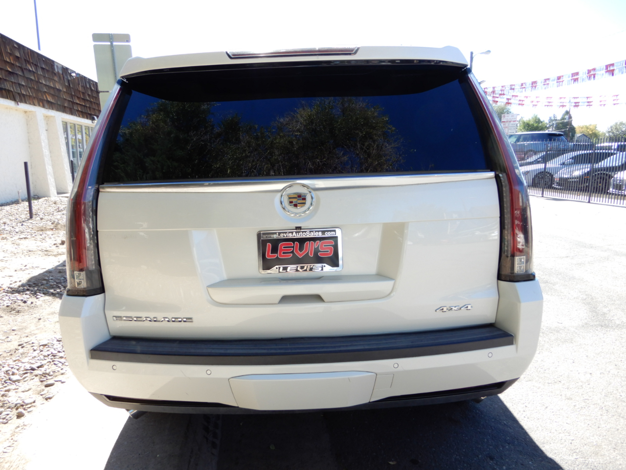 Cadillac Escalade 4WD 4dr Premium 2015 Cadillac Escalade 4WD 4dr Premium 2015