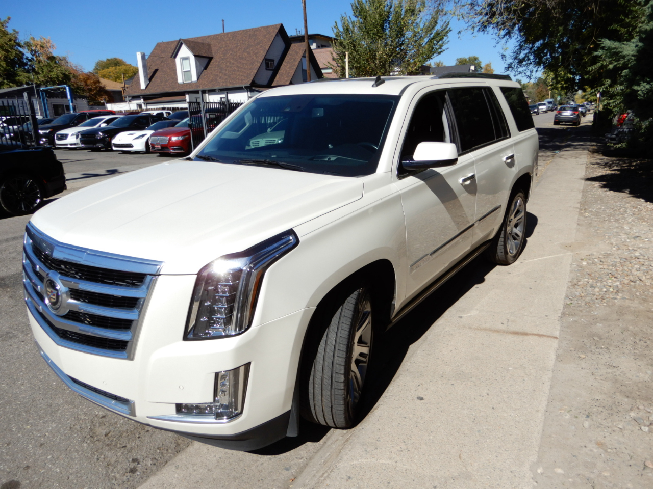 Cadillac Escalade 4WD 4dr Premium 2015 Cadillac Escalade 4WD 4dr Premium 2015