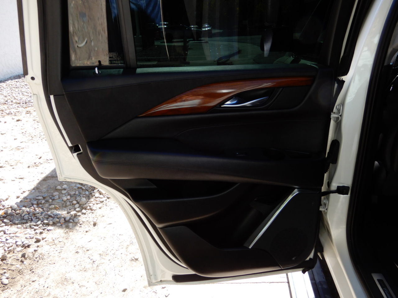 Cadillac Escalade 4WD 4dr Premium 2015 Cadillac Escalade 4WD 4dr Premium 2015