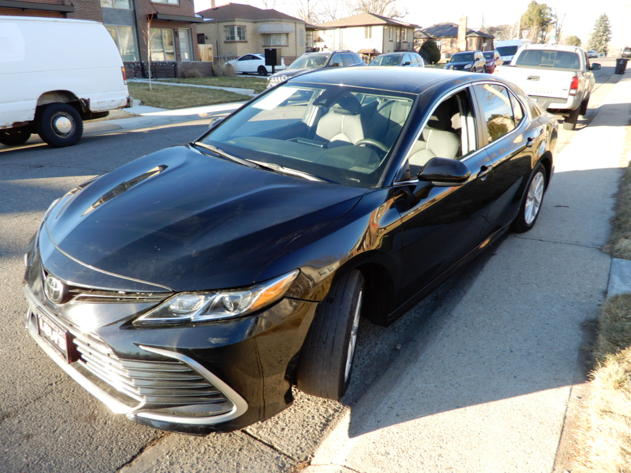 Toyota Camry LE Auto (Natl) 2021