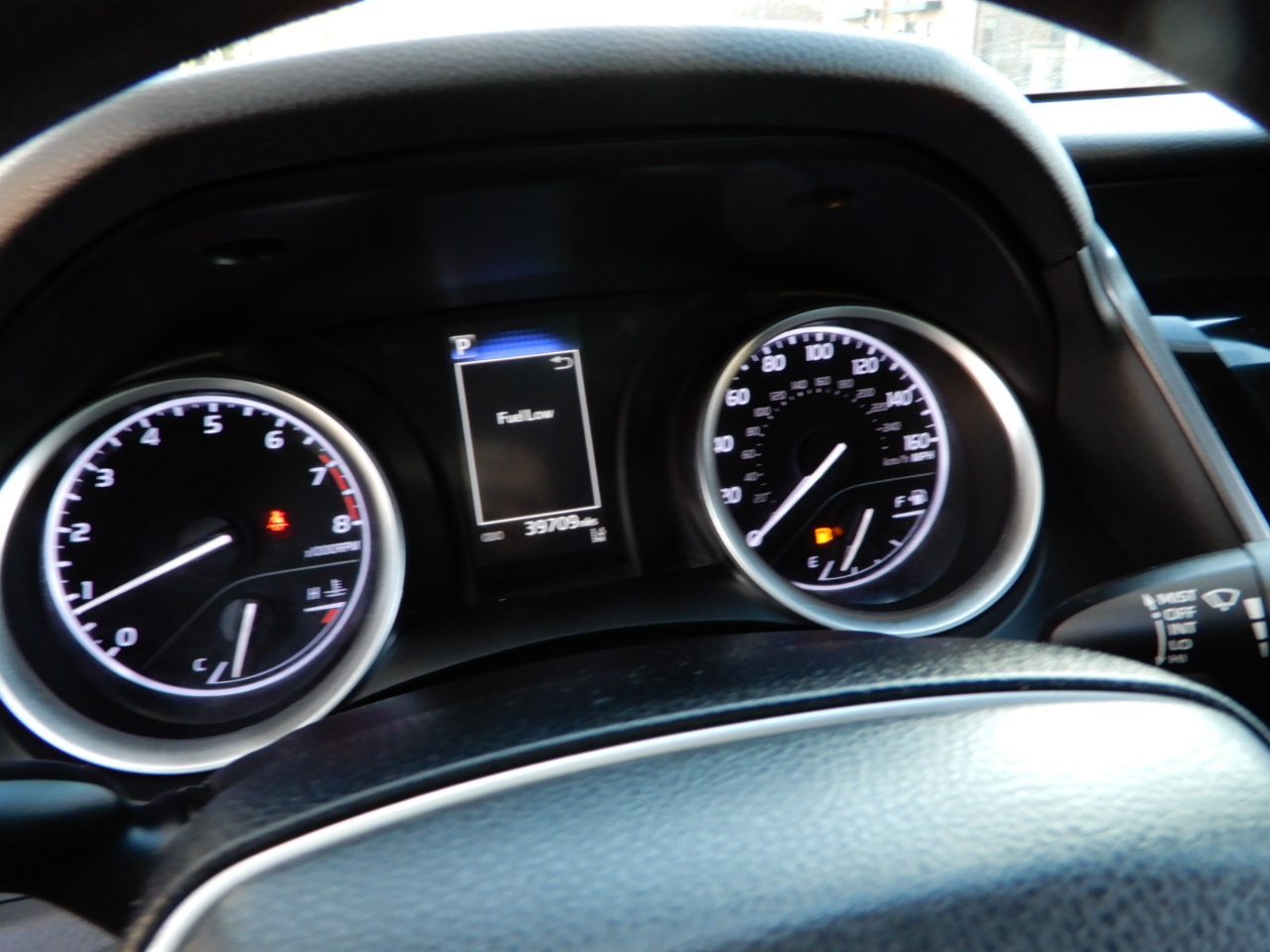 Toyota Camry LE Auto (Natl) 2021