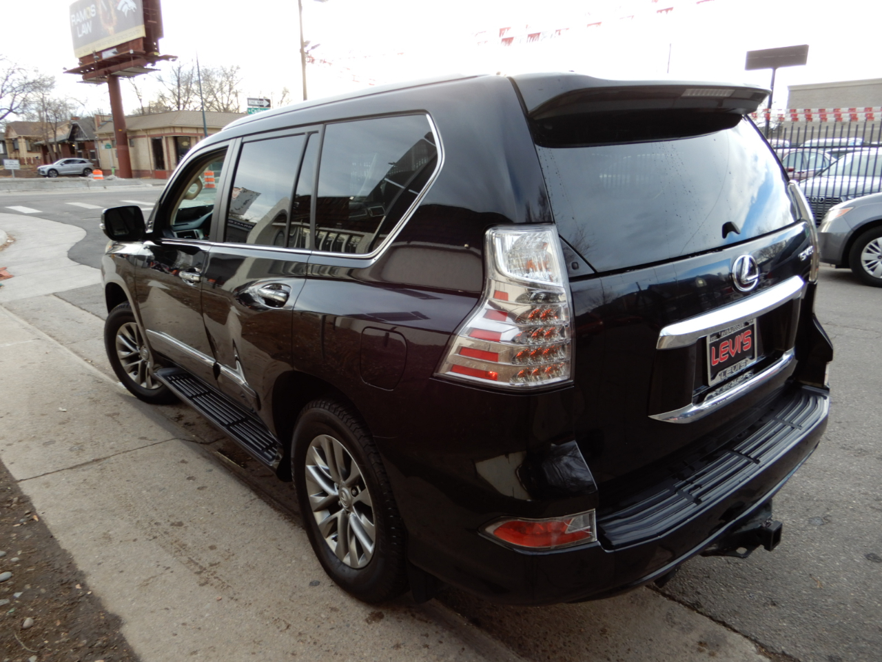 Lexus GX 460 4WD 4dr Luxury 2015