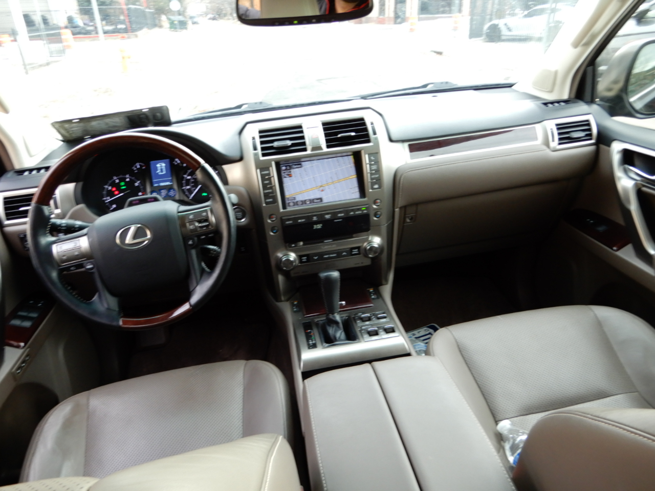 Lexus GX 460 4WD 4dr Luxury 2015