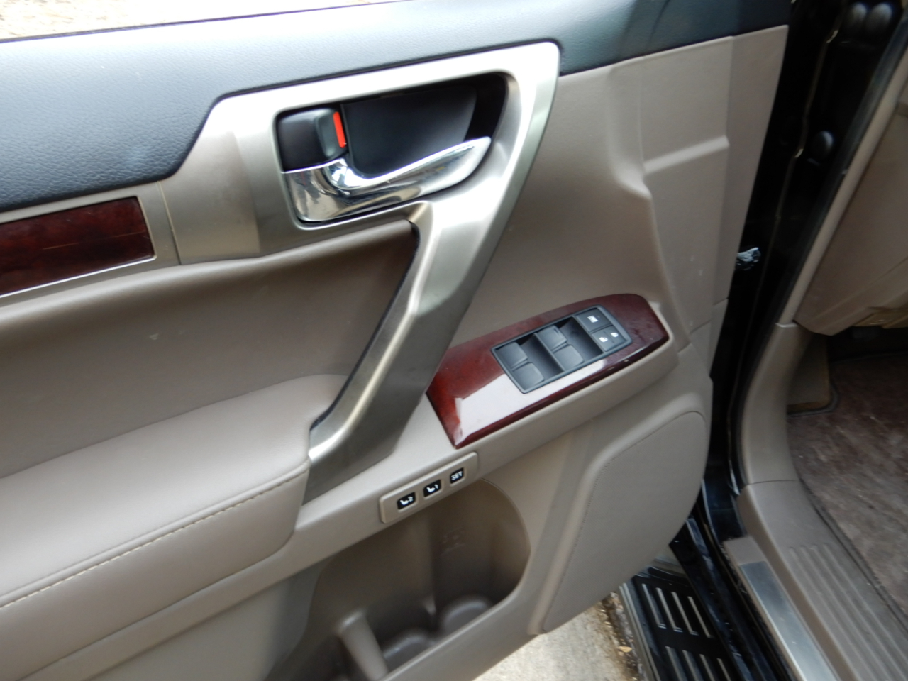 Lexus GX 460 4WD 4dr Luxury 2015