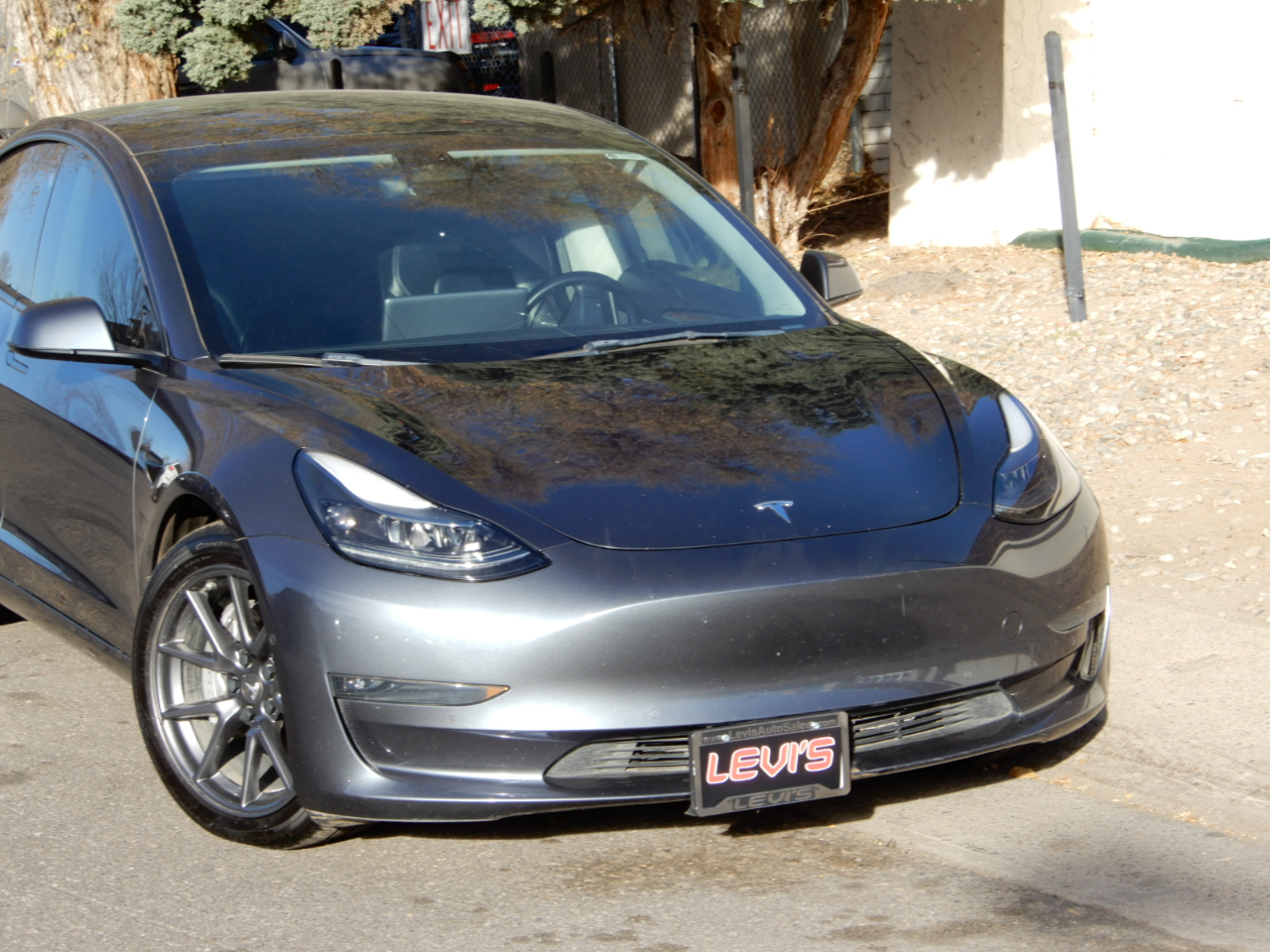 2022 Tesla Model 3 Long Range photo 2