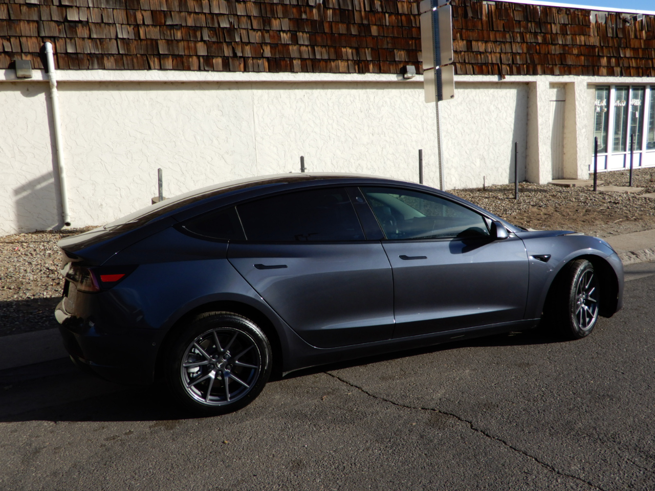 2022 Tesla Model 3 Long Range photo 4