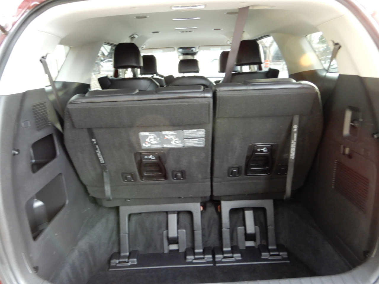 Kia Carnival LXS FWD 2022