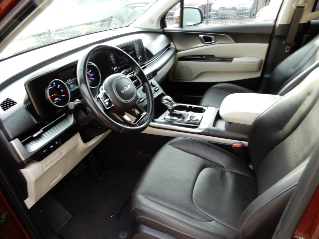 Kia Carnival LXS FWD 2022