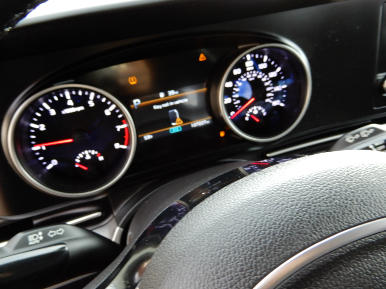 Kia Carnival LXS FWD 2022