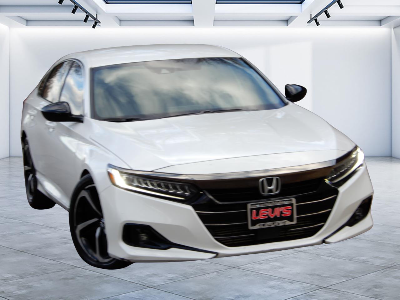 2022 Honda Accord Sport's photo